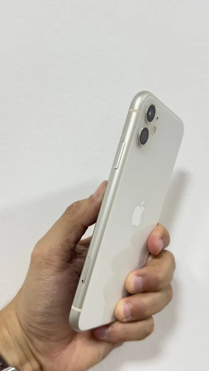 Vendo IPhone 11, 128gb, super conservado  - Foto 2