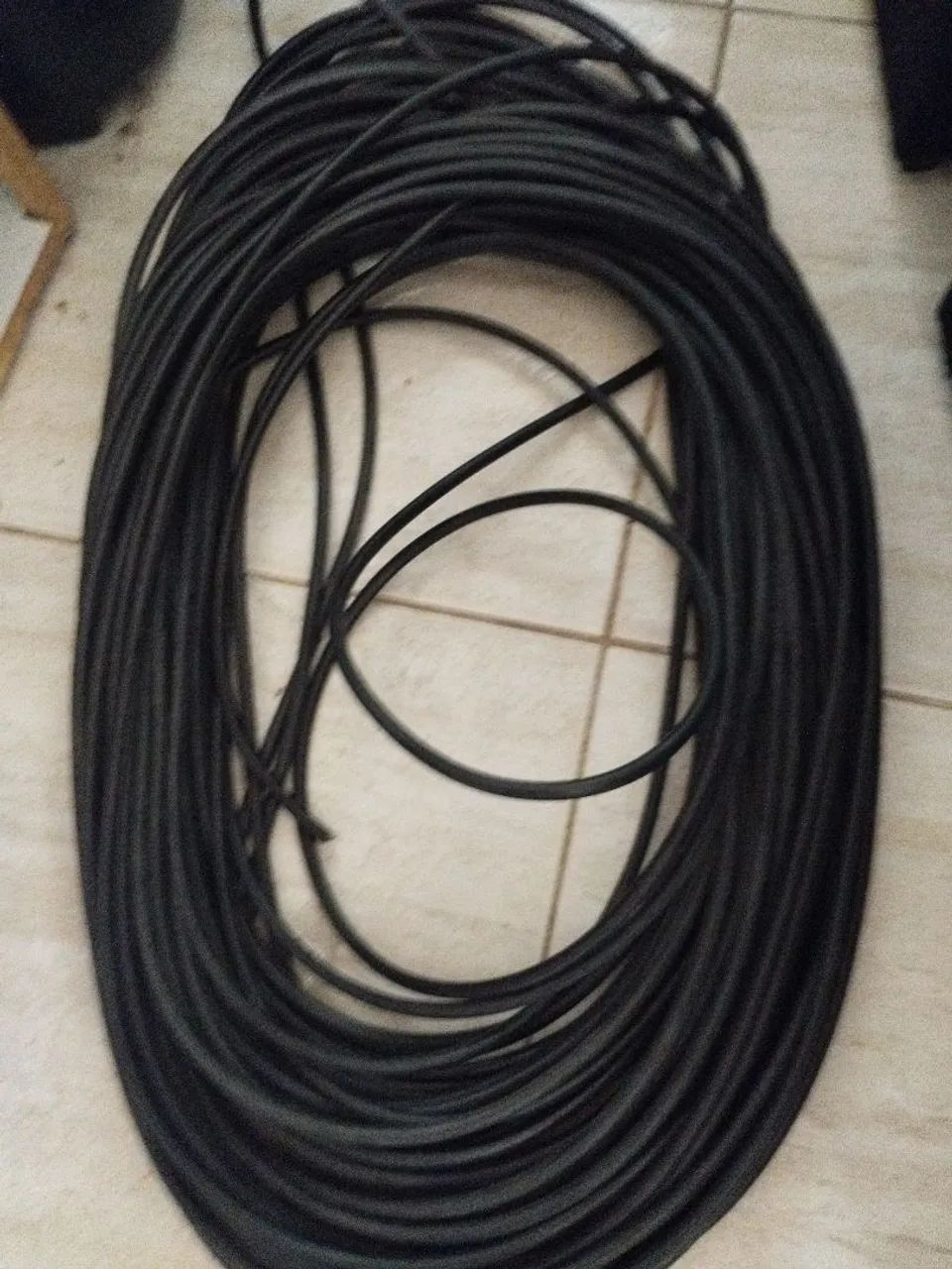 Cabos eletrônicos 