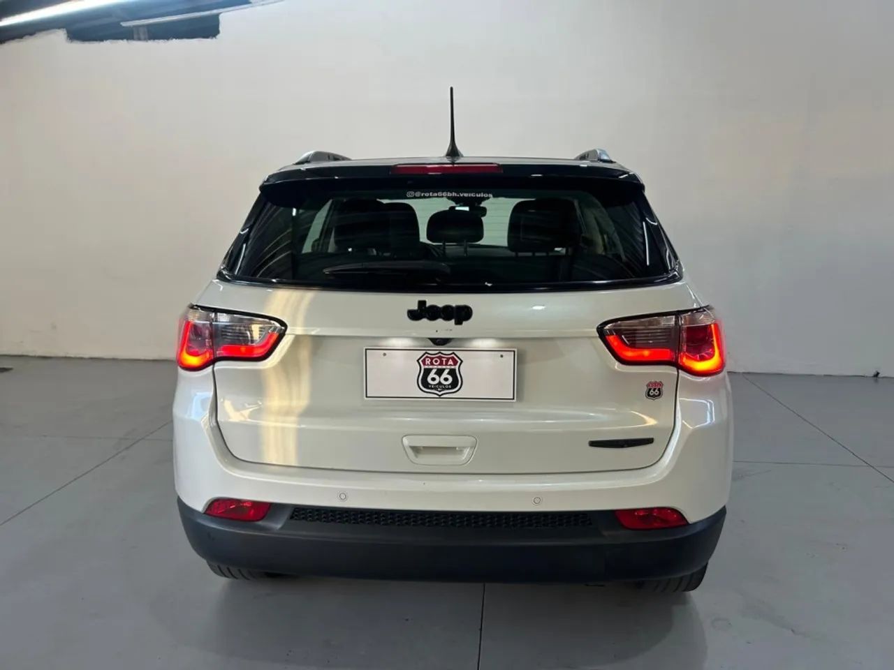 Jeep Compass Night Eagle 2.0 4X2 Flex 16V AUT 2018 - Foto 5