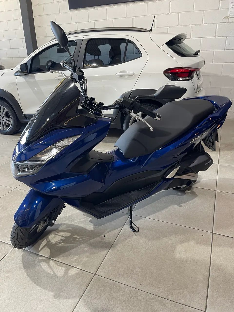Pcx 2026 0km emplacada