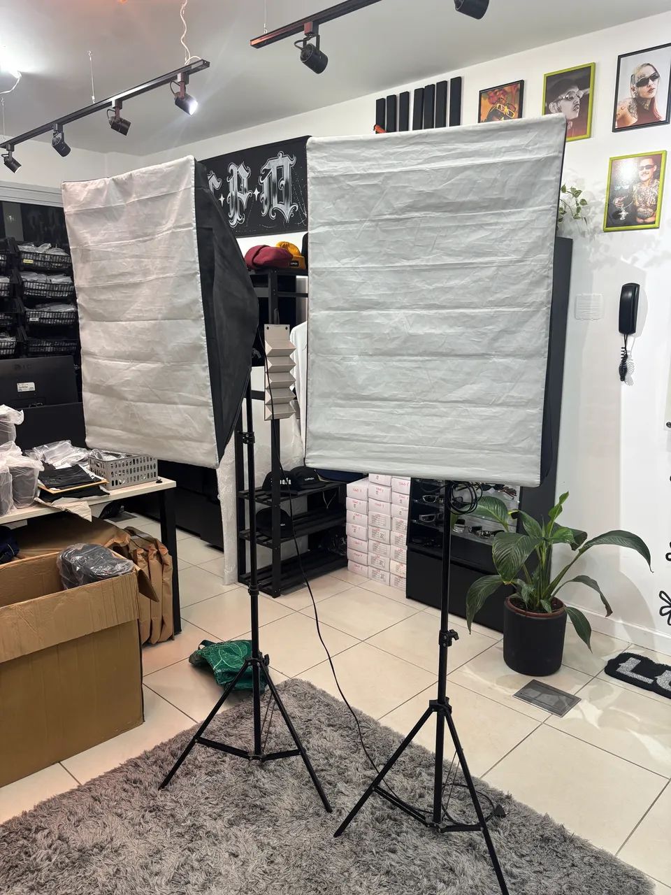 Kit 2 Softbox usados com 8 lâmpadas - Foto 3
