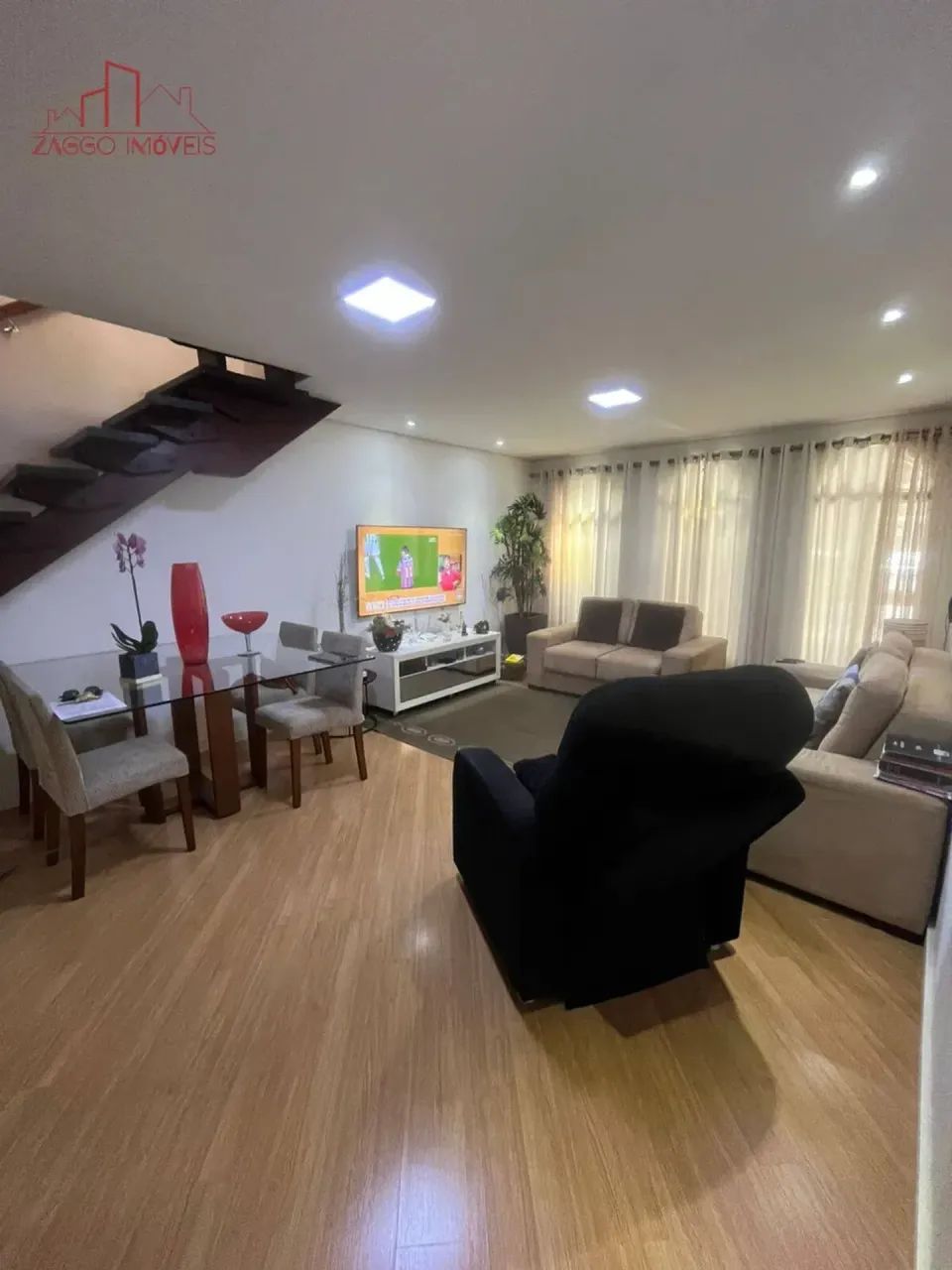 OPORTUNIDADE! Casa no Condomínio Andreas - 180m² - Foto 2