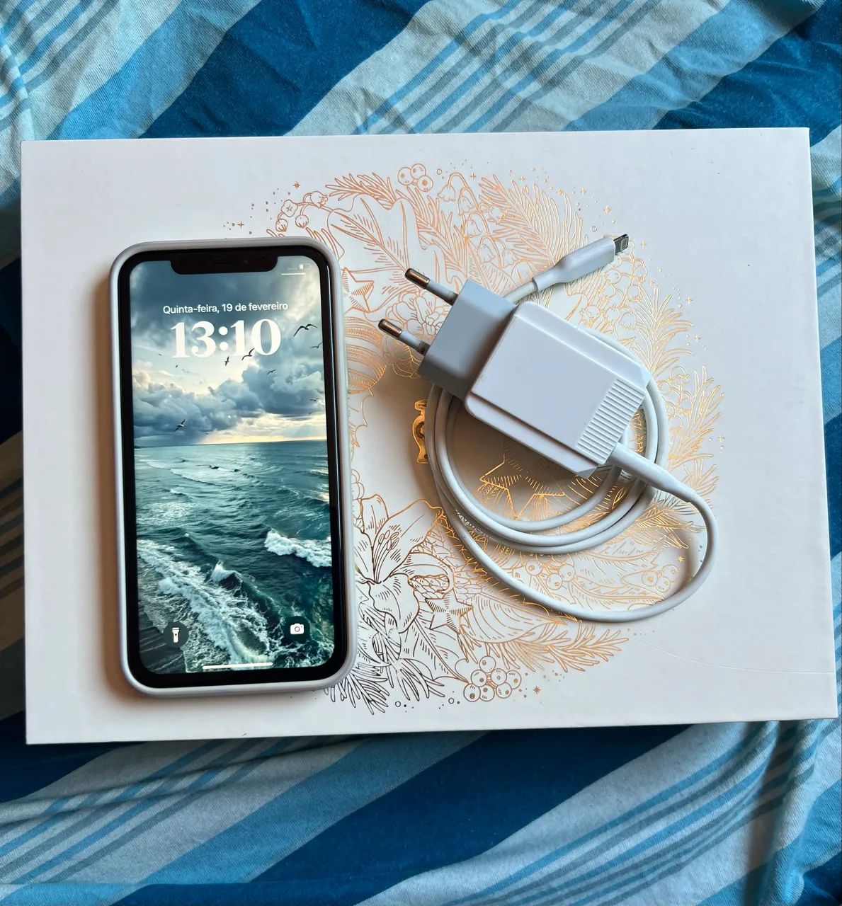iPhone XR - 64gb  - Foto 2