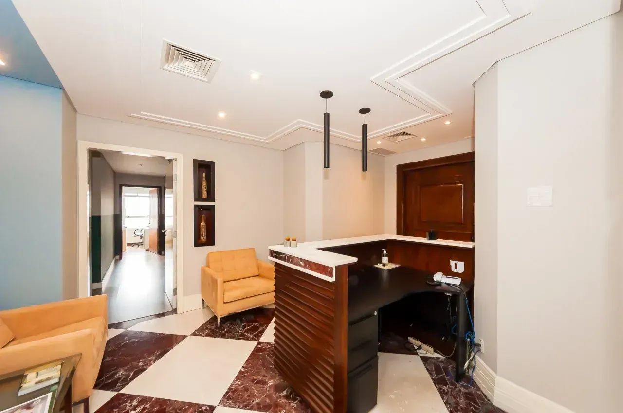 Escritório comercial - Coração de Curitiba - Triumph Center Batel - Foto 2