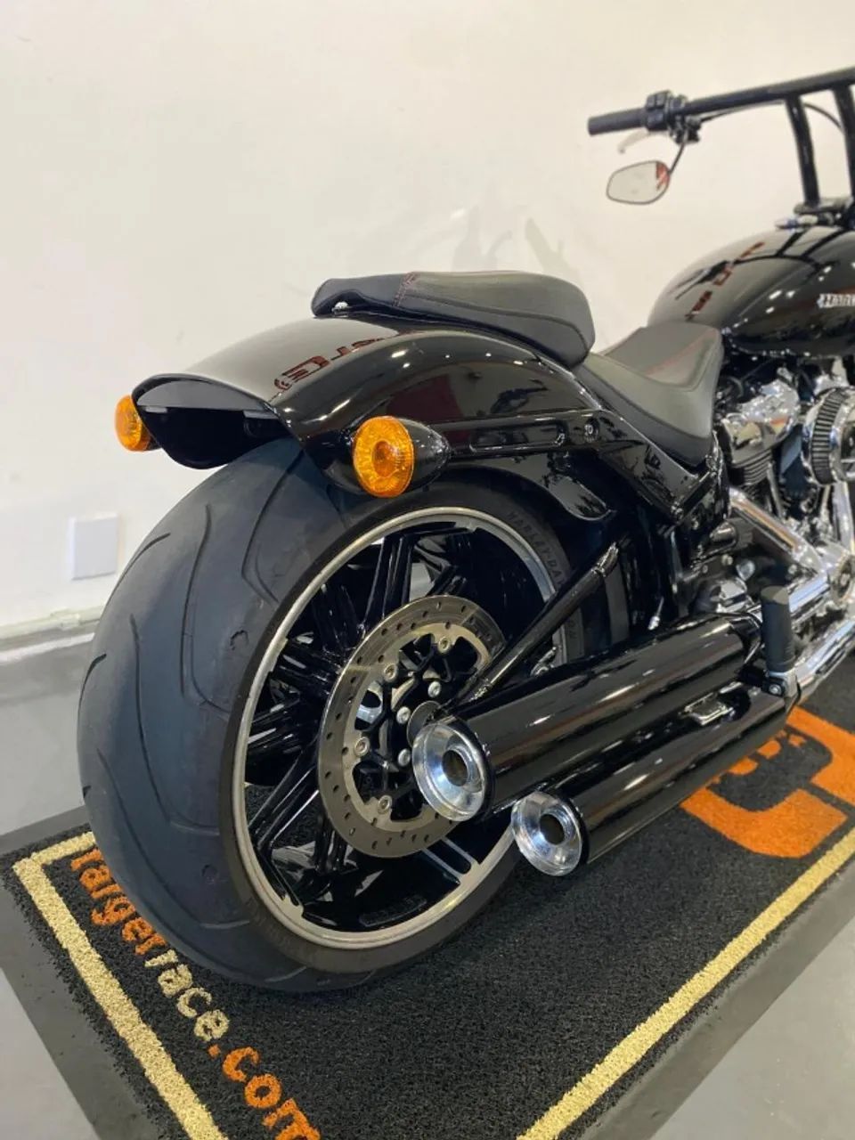 Harley Davidson Breakout - Target Race - Foto 5