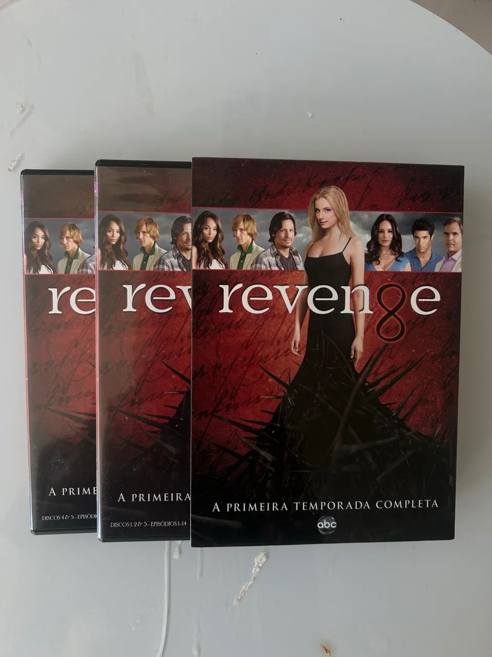 Box Revenge Primeira temporada completo - DVD, Blu-Ray e Vídeo