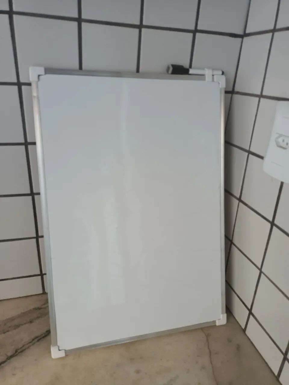 Lousa ou quadro branco com 1 caneta - Foto 2