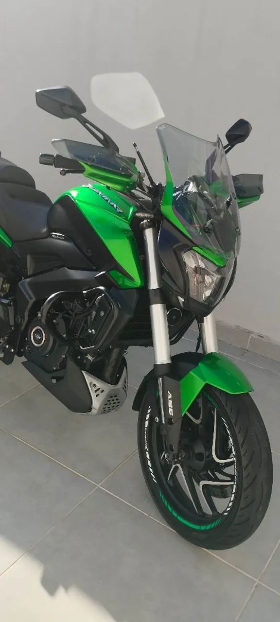Vendo muto muito nova!