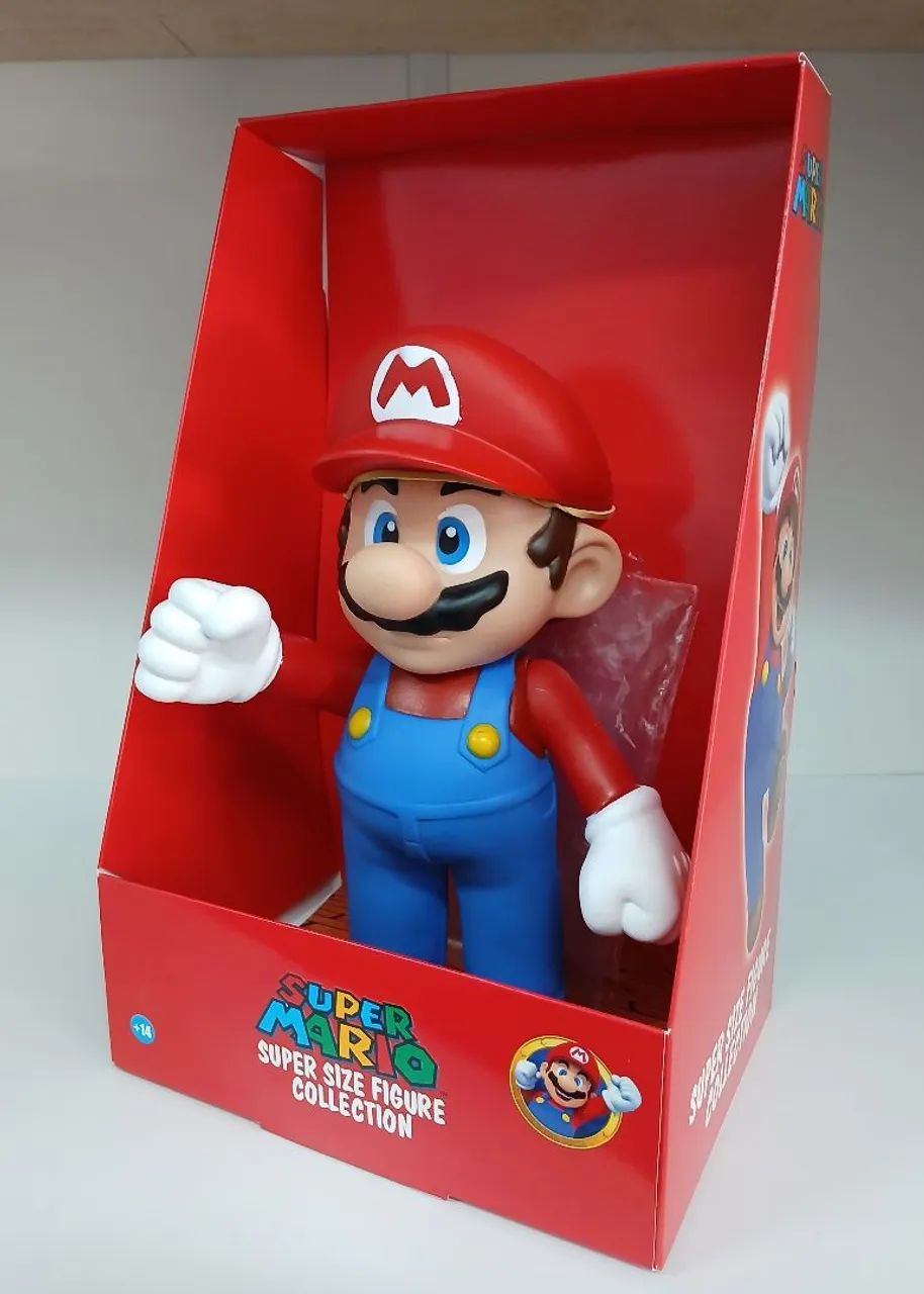 Boneco Mario novo na caixa. Aqui na LOJA FABGAMES 