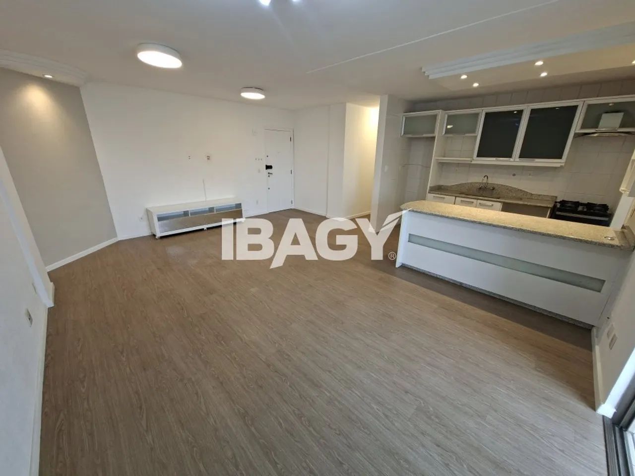 Excelente Apartamento 2 dormitório(s) em Centro - Florianópolis - Foto 3