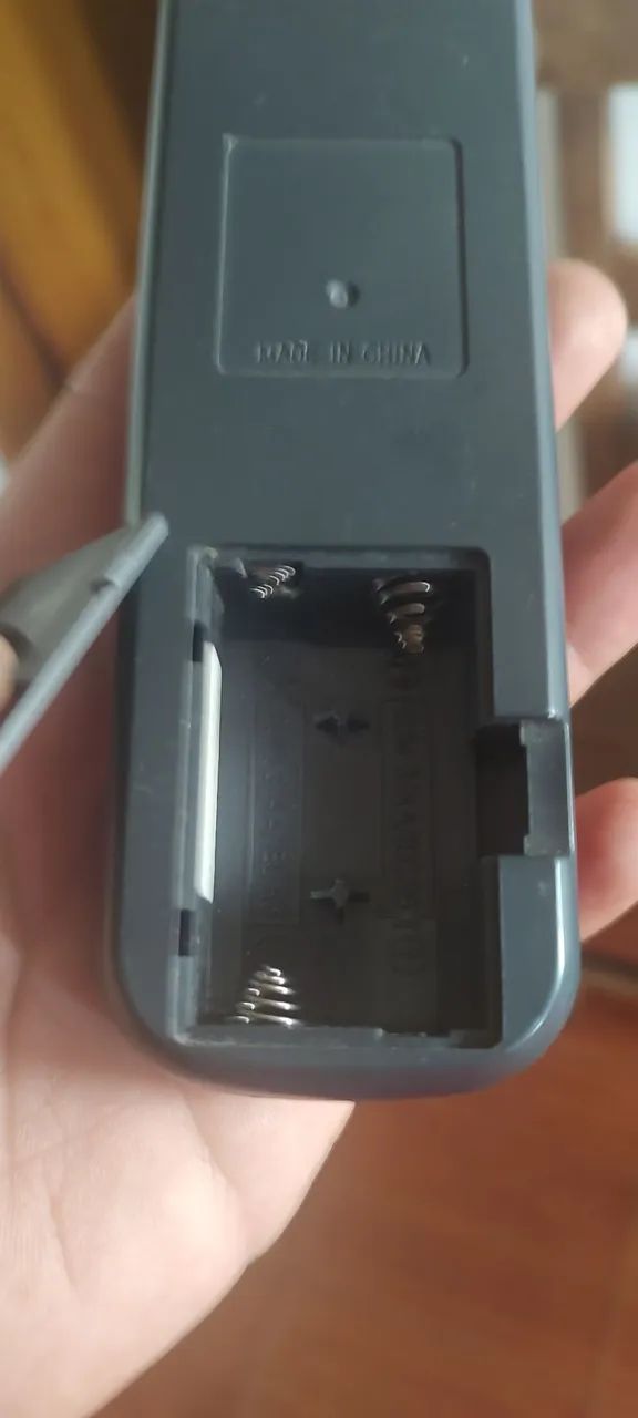 Controle remoto original vídeo cassete Mitsubishi usado funcionando perfeitamente  - Foto 2