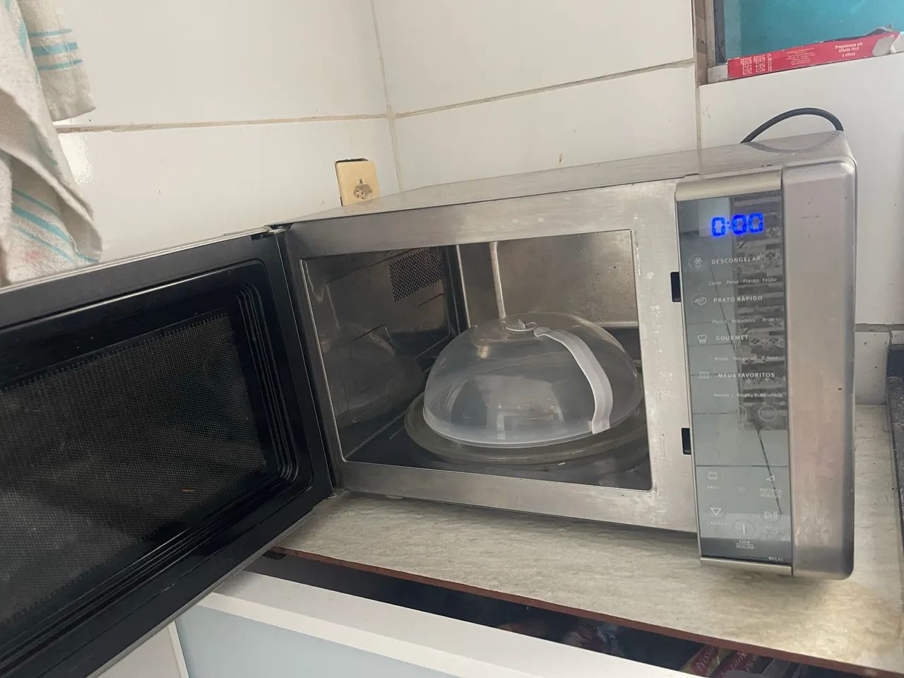 Microondas grill Electrolux 31 litros - Foto 2
