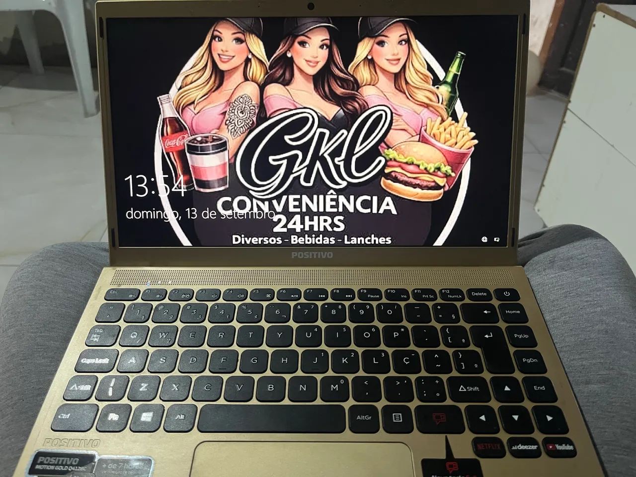 Notebook 128 gigas 4GB  - Foto 3