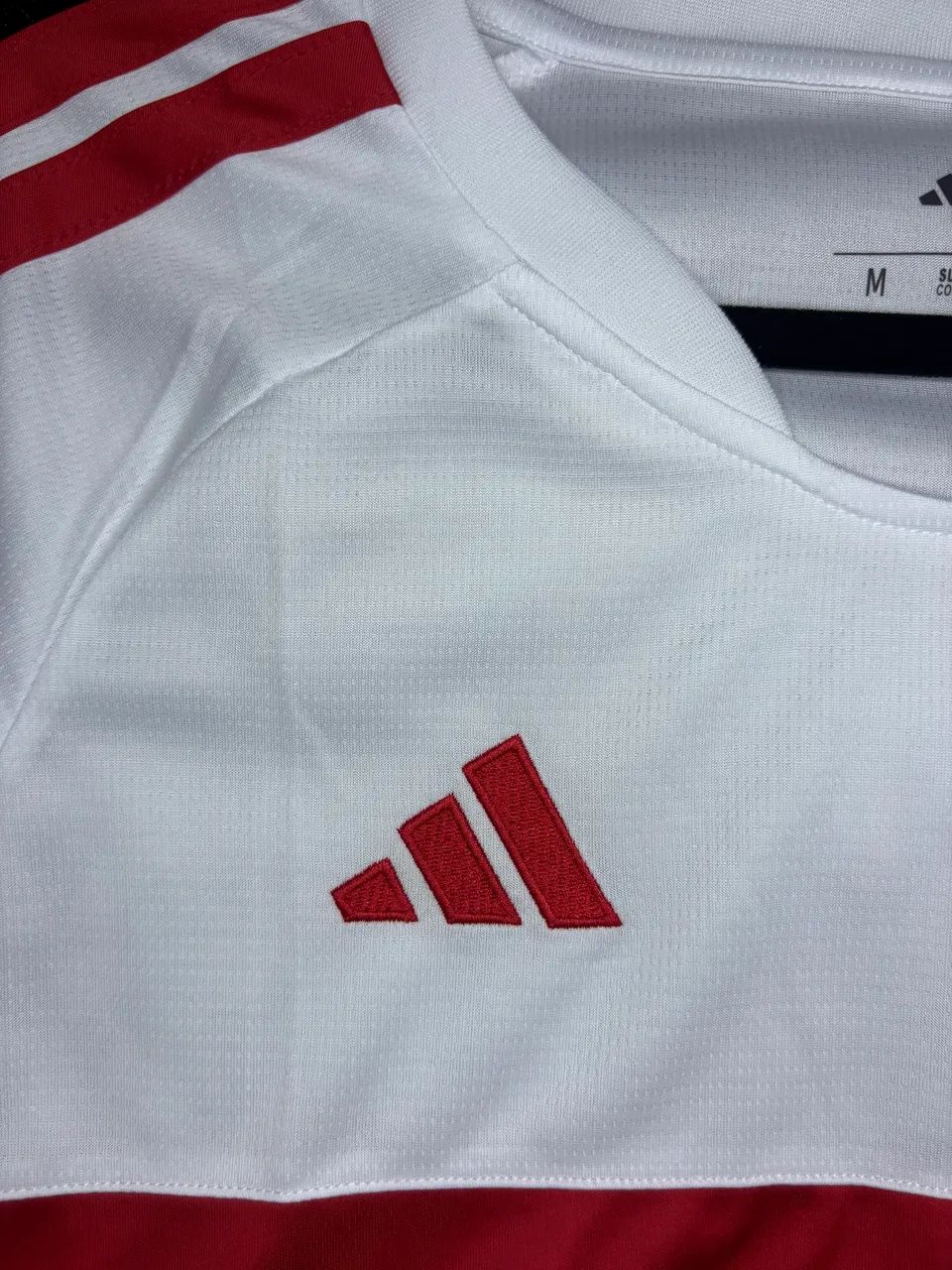 Camisa Flamengo feminina 26/27 - Foto 4