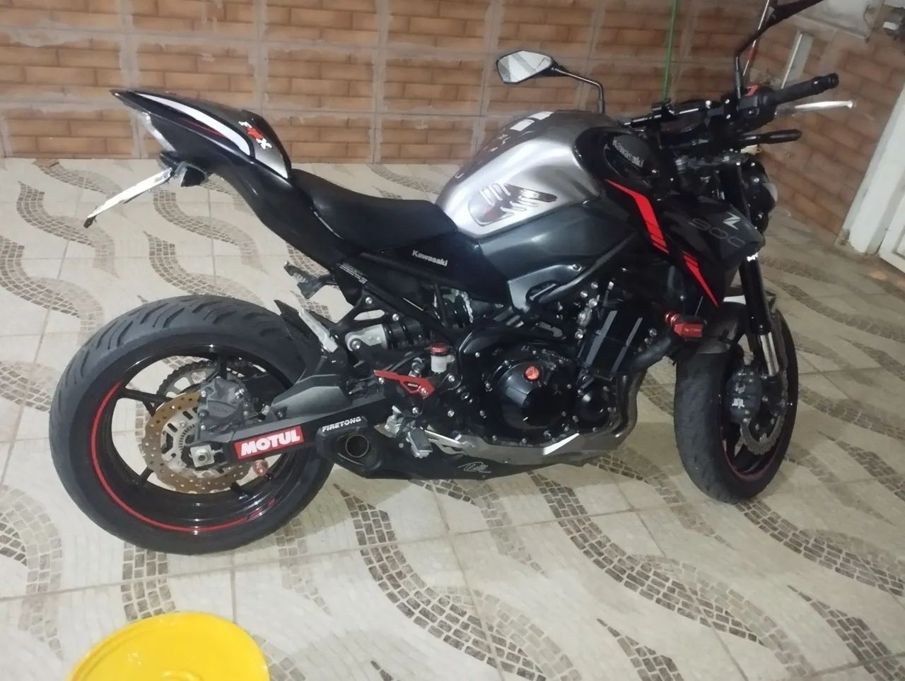 Z900 