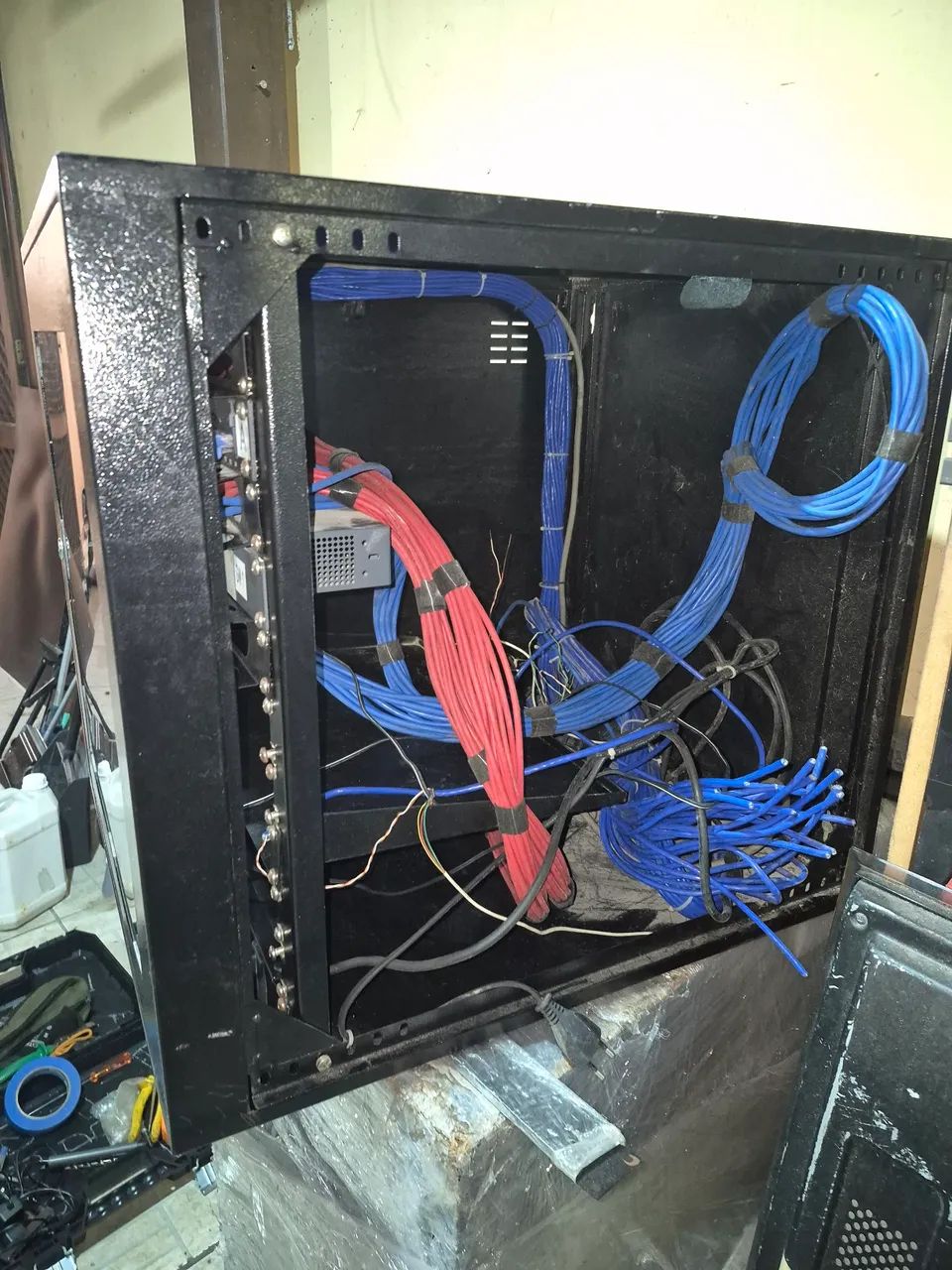 Rack servidor de parede + switch HP V1410-24 - Foto 5