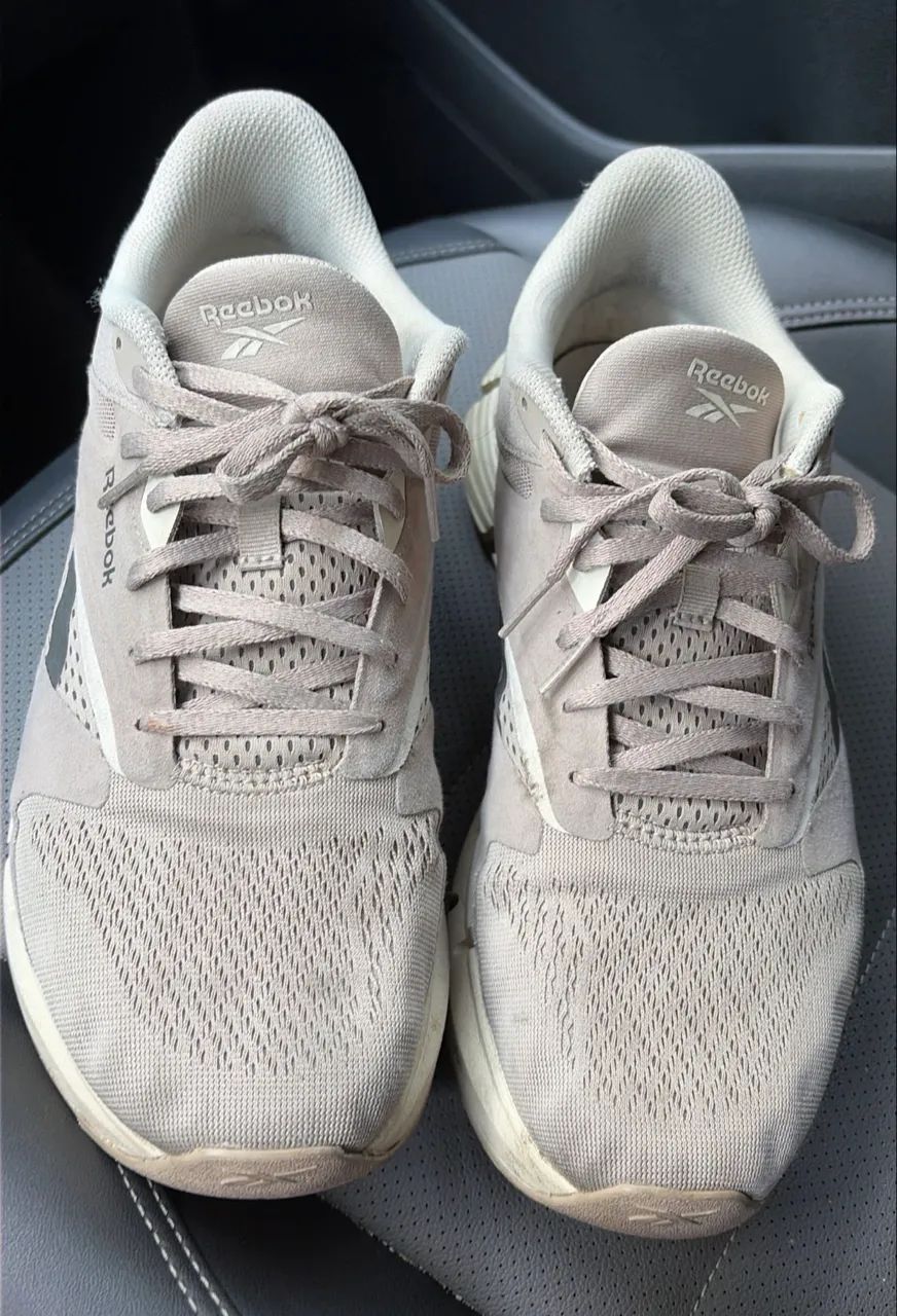 Tênis Reebok Zig 44