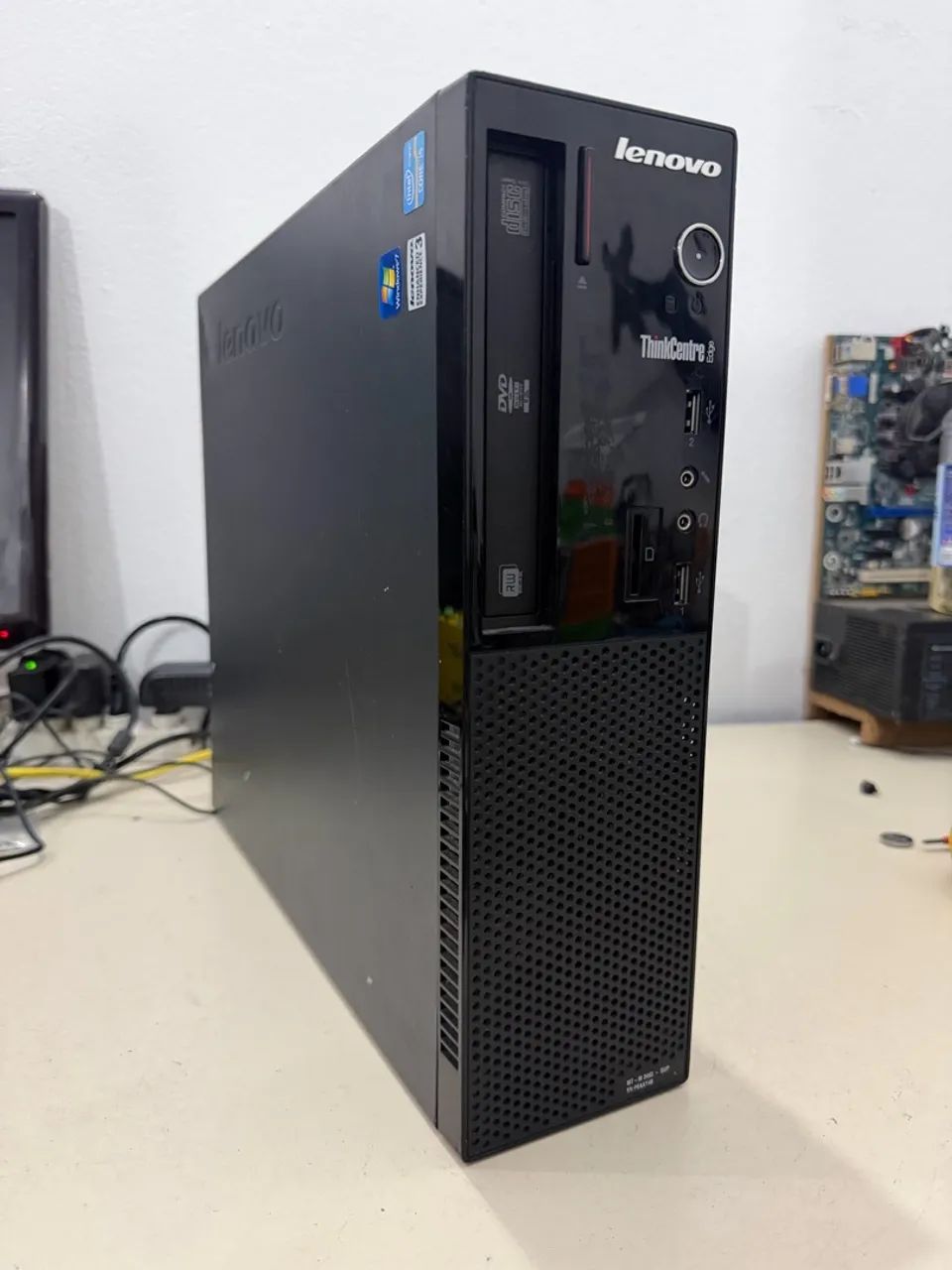 Pc compacto Lenovo thinkcentre Intel core i5
