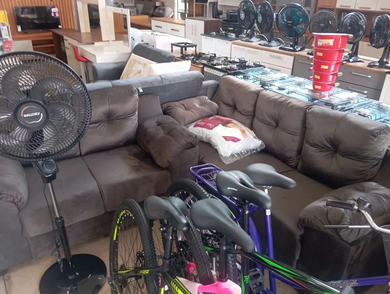 Sofá novo em oferta, conjunto 