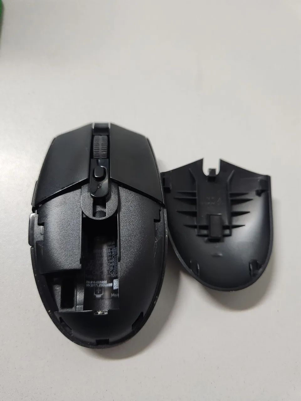 Mouse Logitech m305 sem fio - Funcionando, mas sem o receptor Bluetooth. - Foto 3