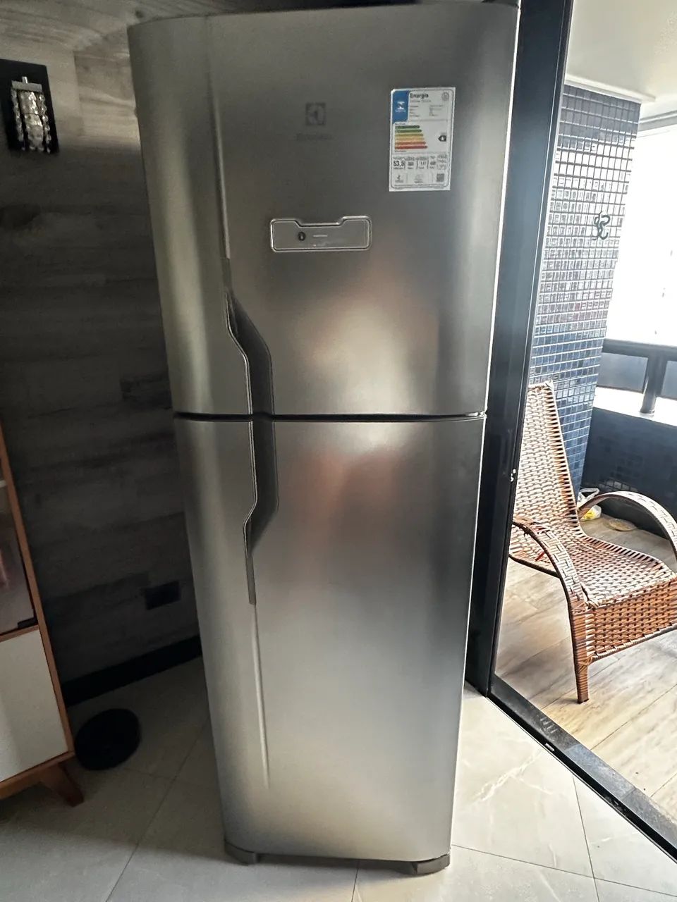 Geladeira 220 V Eletrolux 