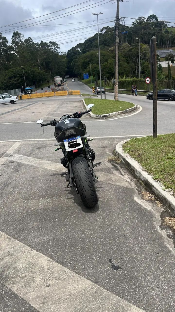 Z900 2021  - Foto 3