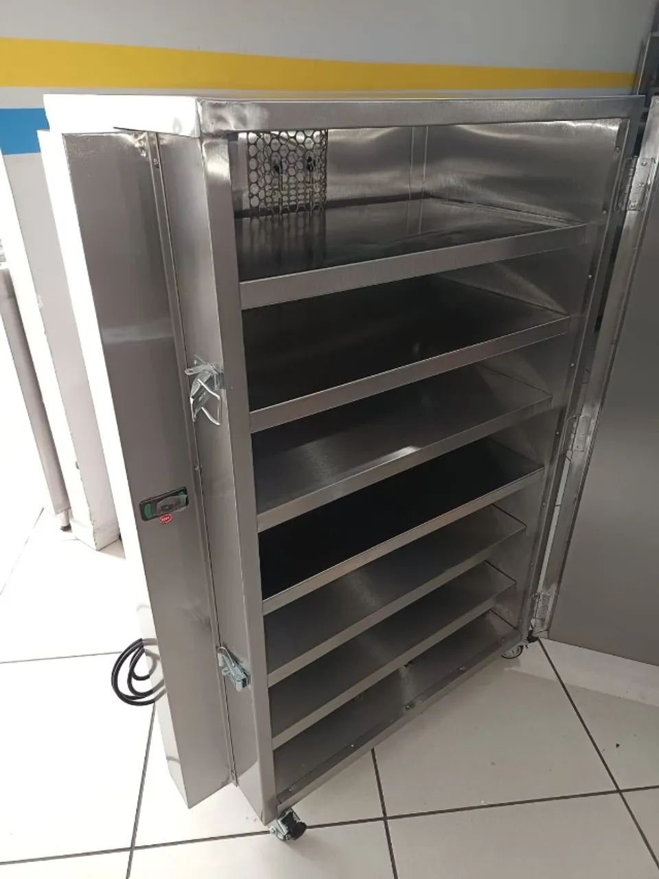 Marmiteiro a seco industrial em aço inox. 