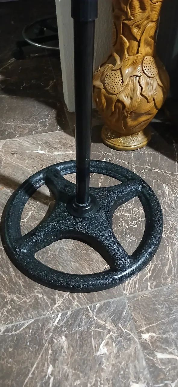 Ventilador Cadence Turbo 110Vts/6 pás/ com pedestal. Funcionando normalmente.  - Foto 4