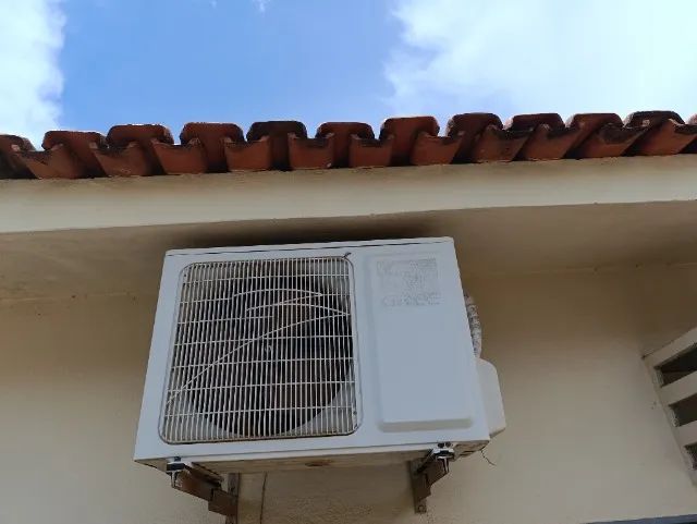 Ar condicionado split 12.000 BTUs  - Foto 2