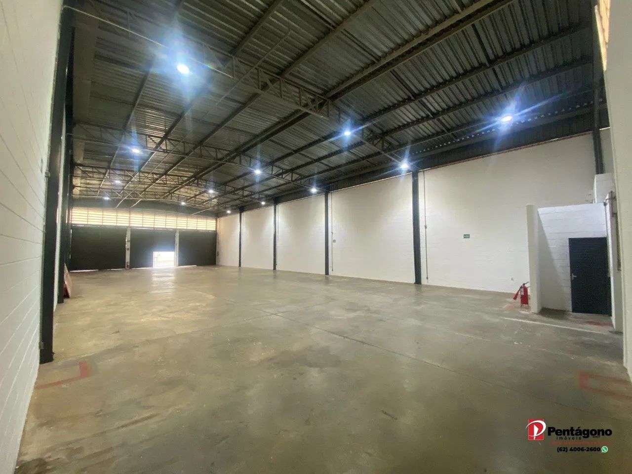 Galpão Comercial no Setor Santa Genoveva - Foto 3