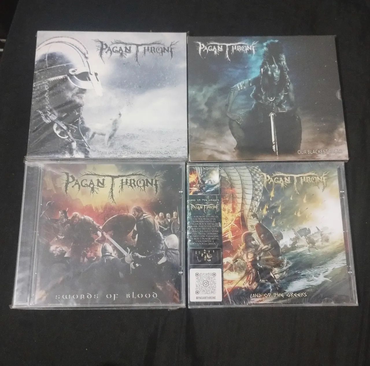 Pagan Throne CDs seminovos zerados