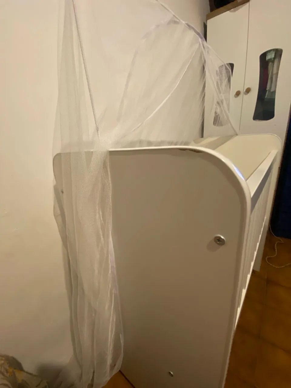 Mini berço com colchão  - Foto 2
