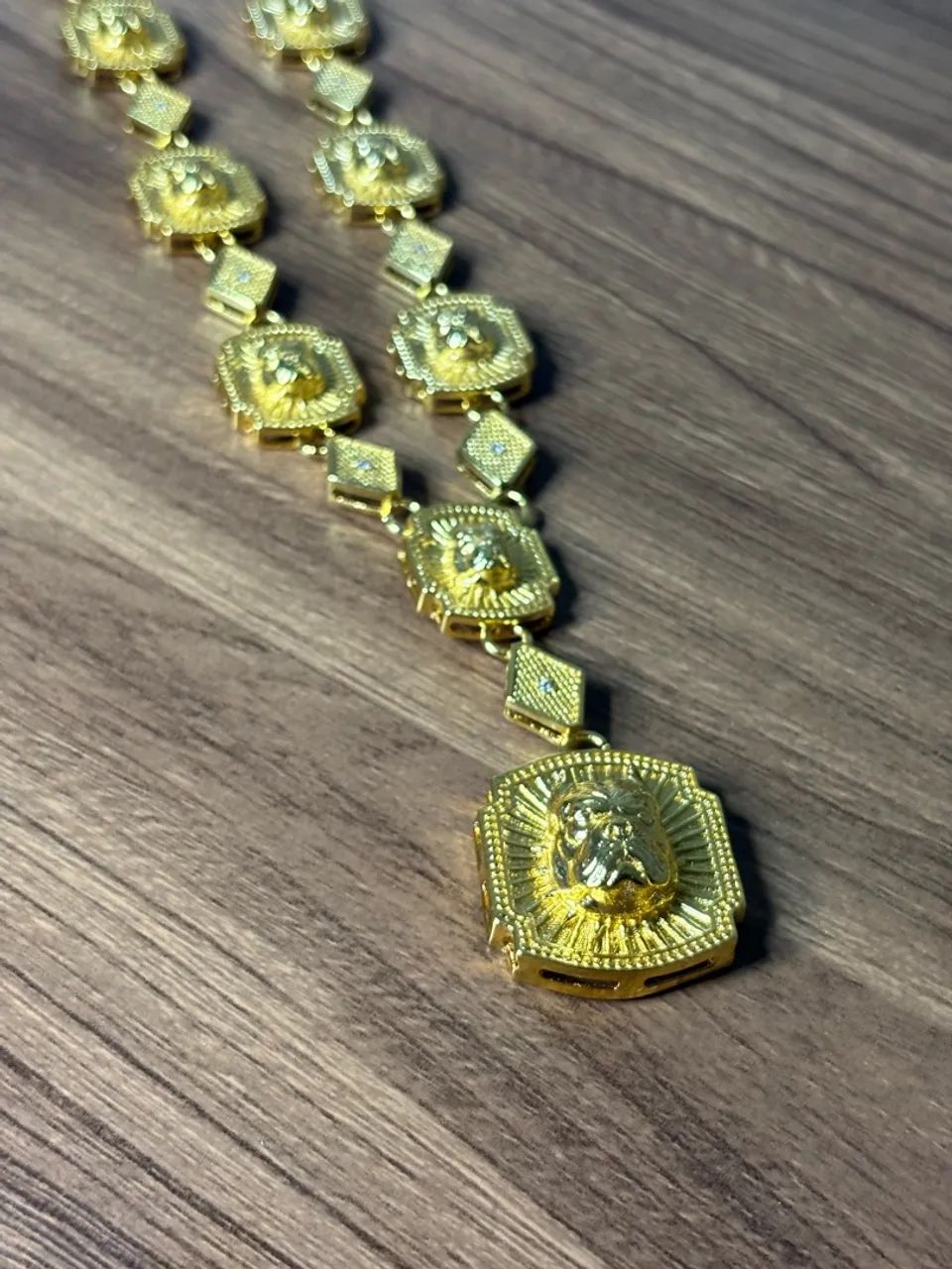Cordão banhado a ouro 