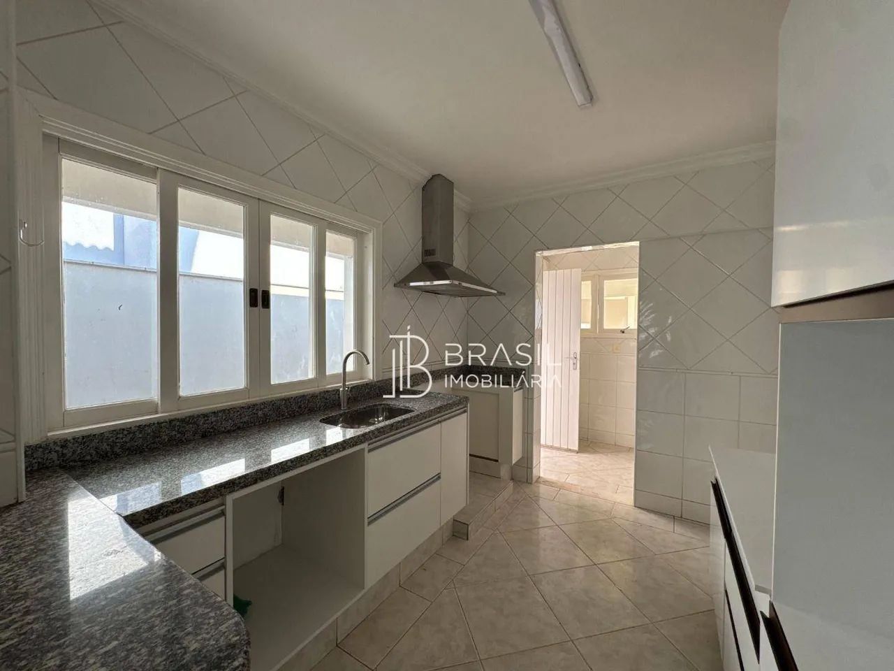 Casa com 4 dormitórios, 315 m² - venda por R$ 1.850.000 ou aluguel por R$ 9.380/mês - Cond - Foto 18