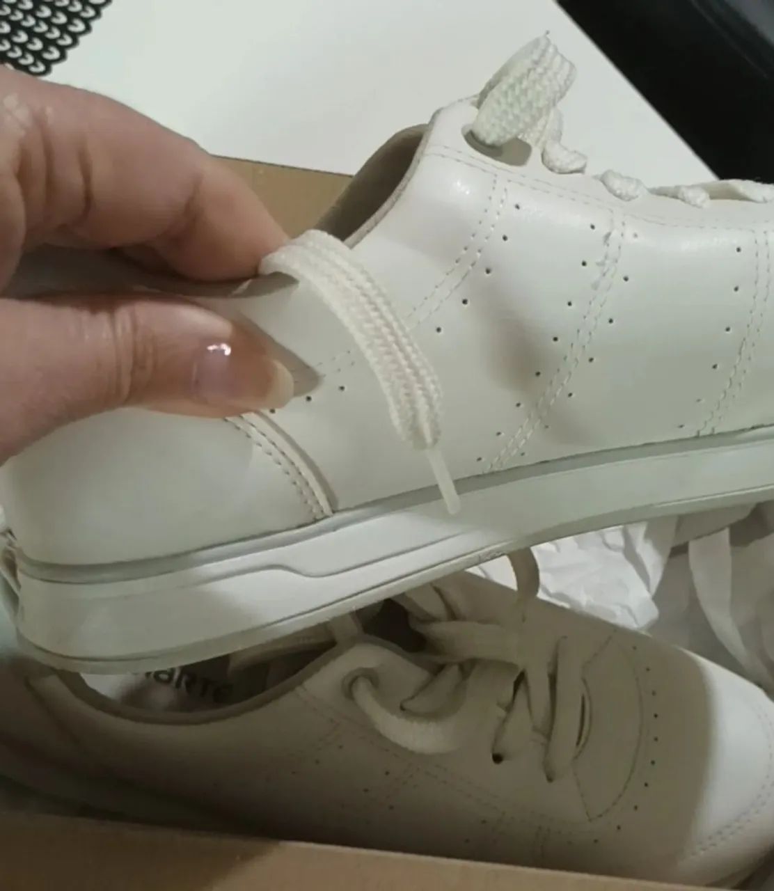 Tênis feminino branco Via Marte  - Foto 4