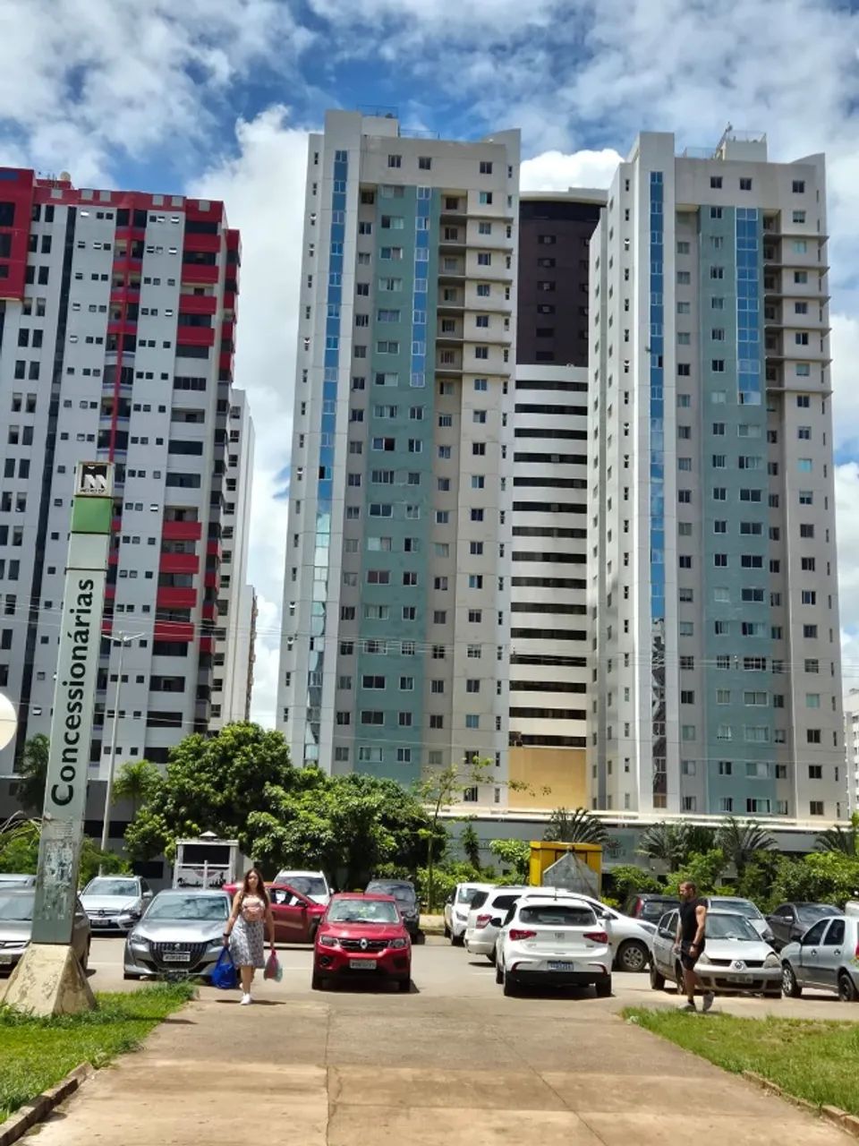 Vendo apartamento de 1 quarto em frente à estação de metrô Concessionárias de Águas Claras