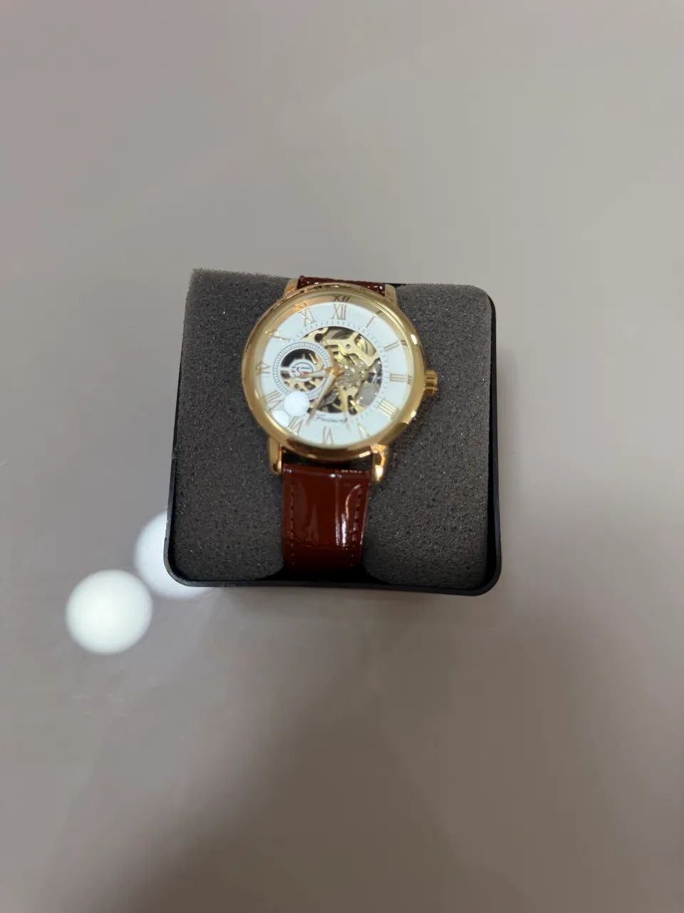 RELÓGIO AUTOMÁTICO FOSSINING / SKELETON - ELEGANTE - ÓTIMO ESTADO - Foto 2