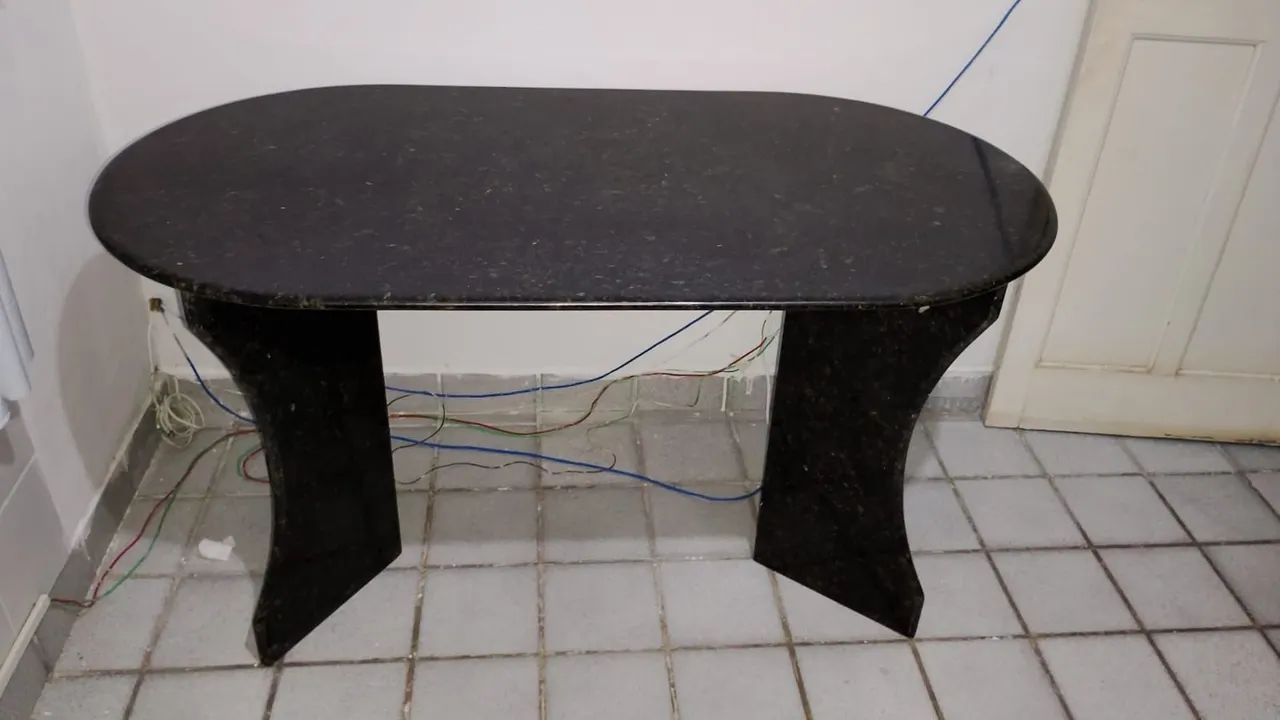 Mesa de granito preta