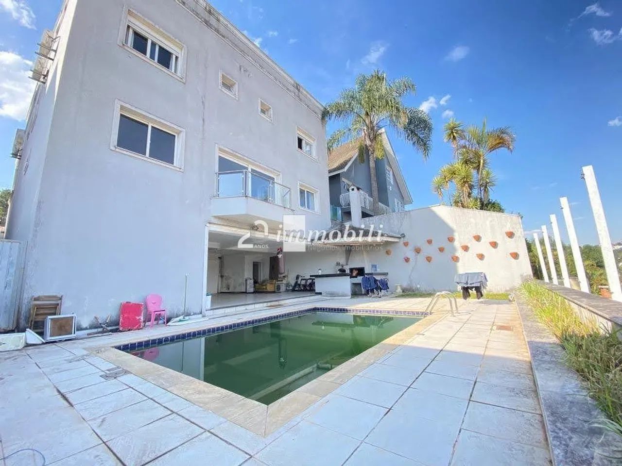 Casa à venda e para alugar em Santana de Parnaíba, Alphaville, com 4 suítes, com 420 m²