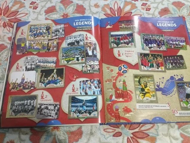 Revista da copa de 2018, capa dura em perfeito estado e álbum completo! - Foto 5