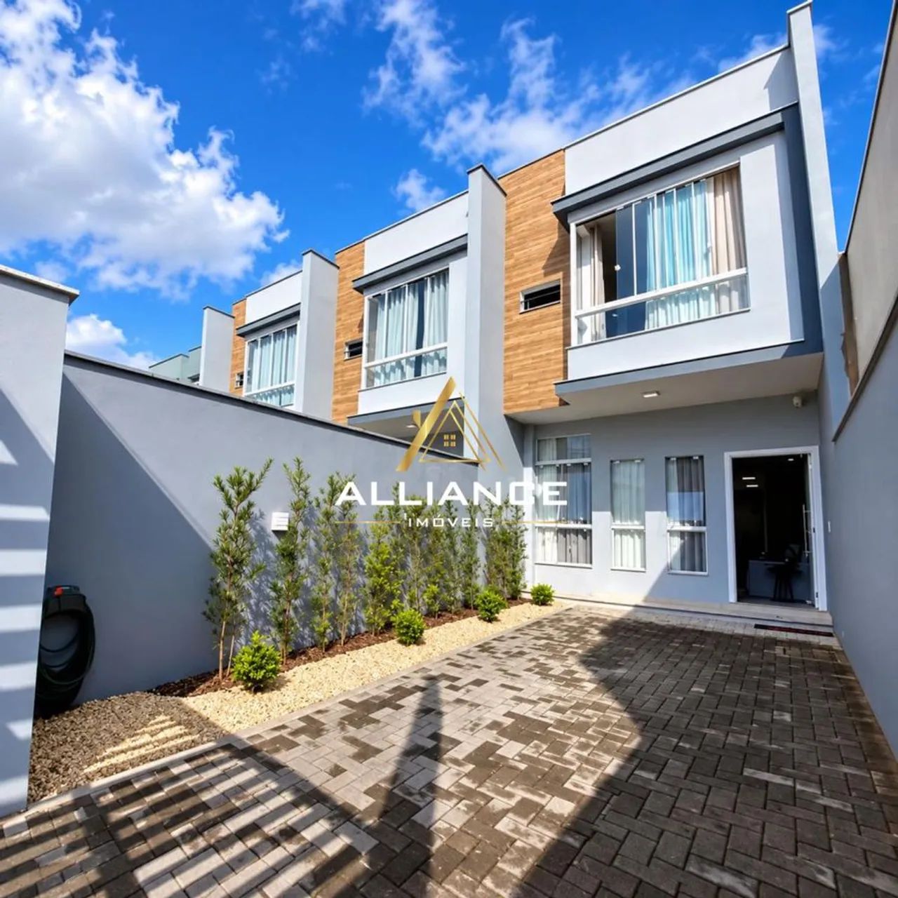SOBRADO DUPLEX | TRÊS RIOS DO SUL