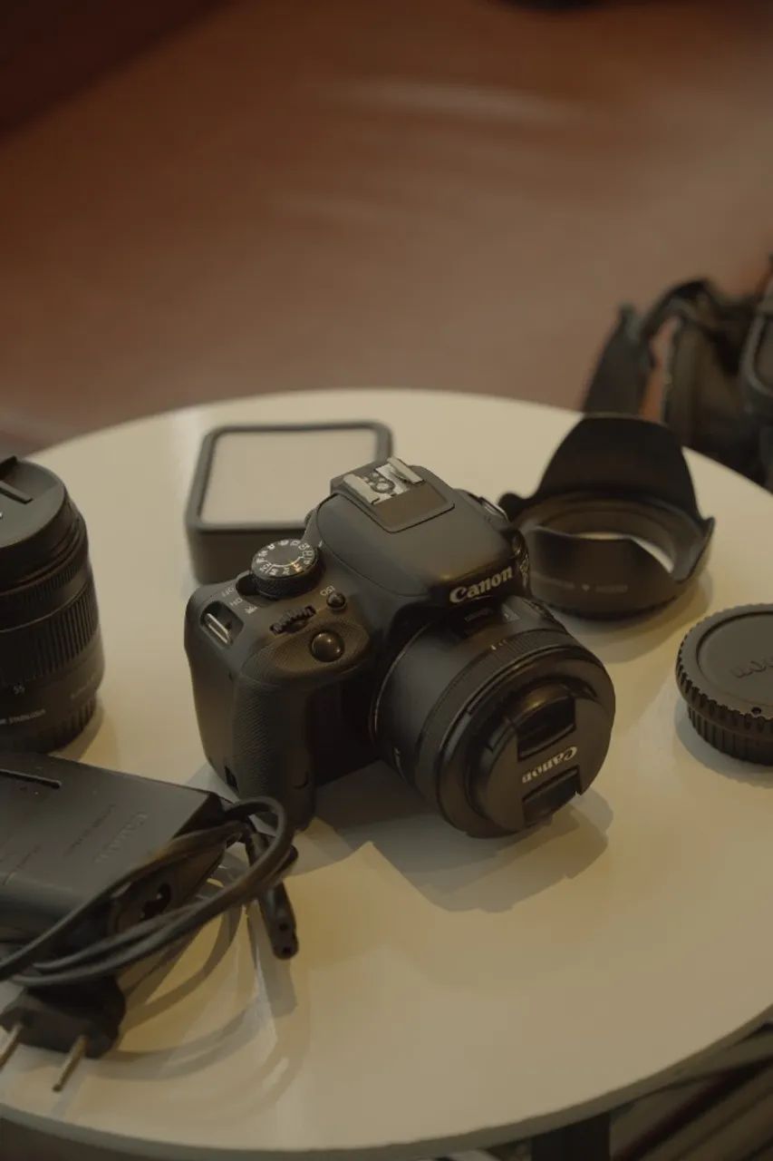 Camera Canon EOS 100D KIT COMPLETO - Perfeita para Hobbie - Foto 3