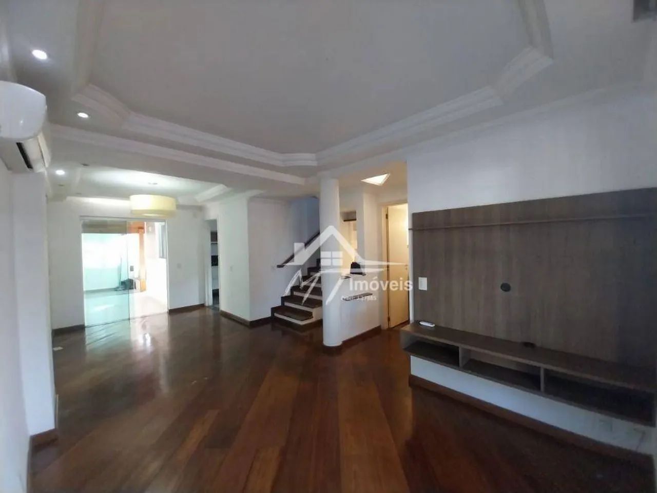 Casa com 3 dormitórios para alugar, 108 m² por R$ 4.031,82/mês - Parque Villa Flores - Sum