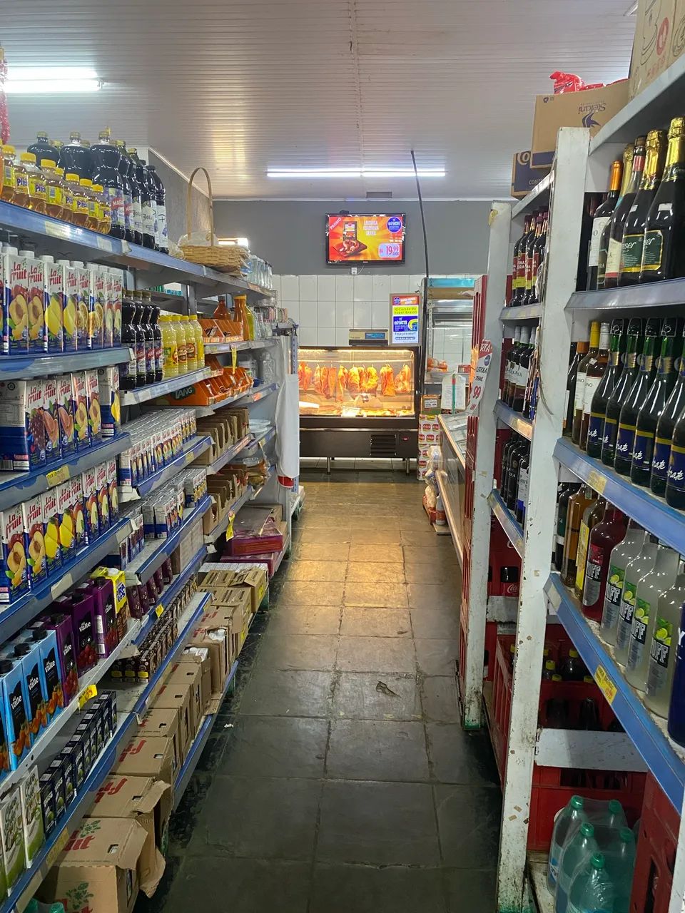 Supermercado com 22 anos