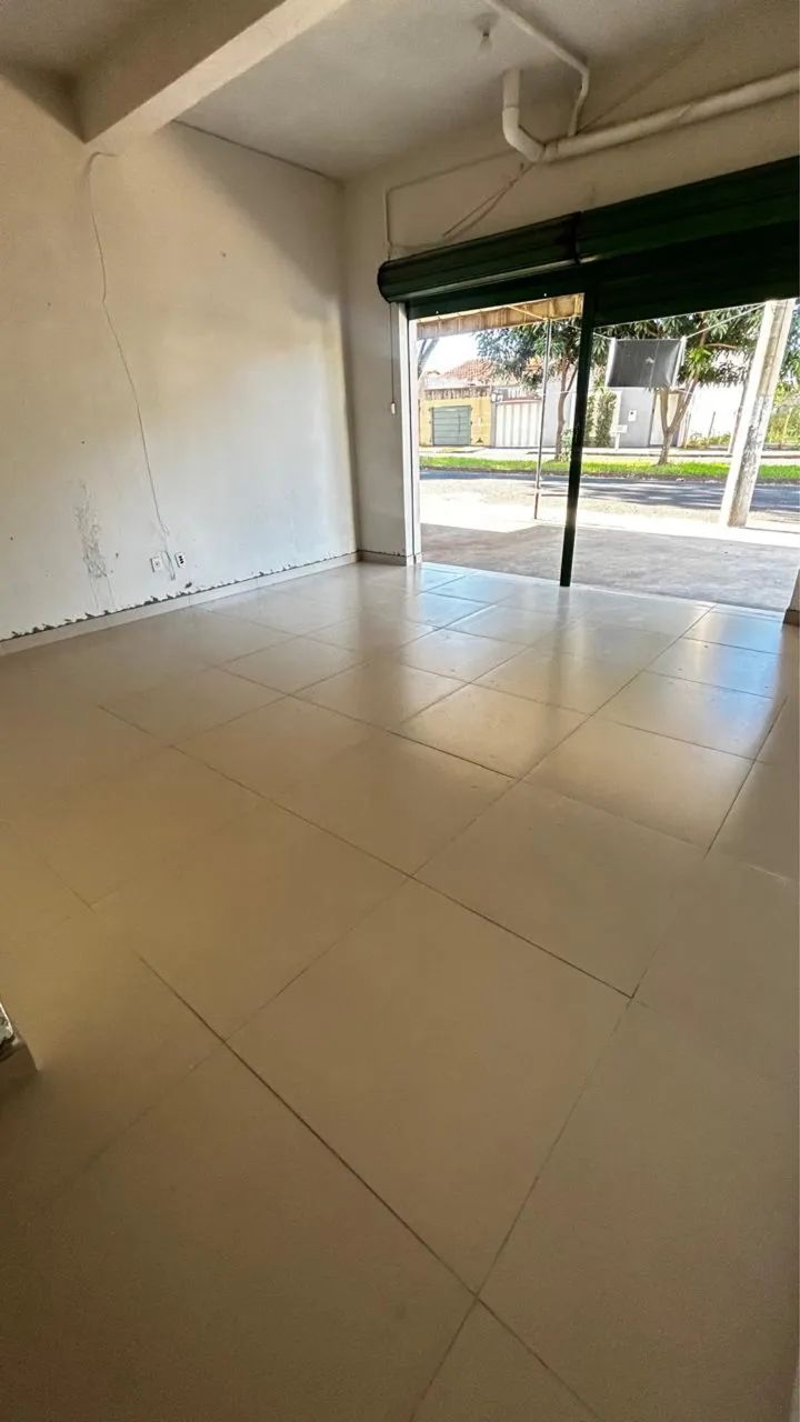 Alugo cômodo comercial Jardim Europa - Foto 3