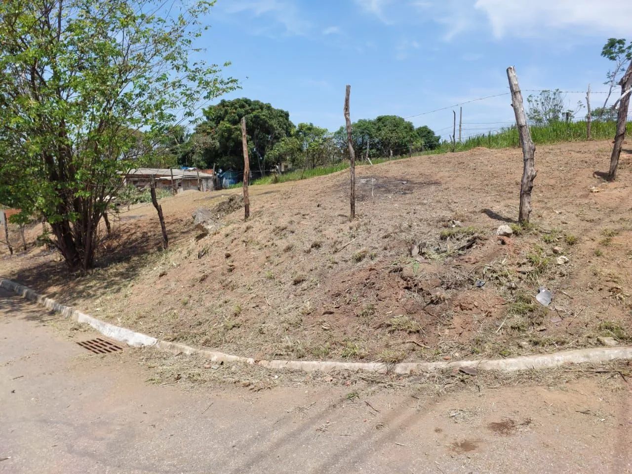 Vendo 2(dois) terrenos