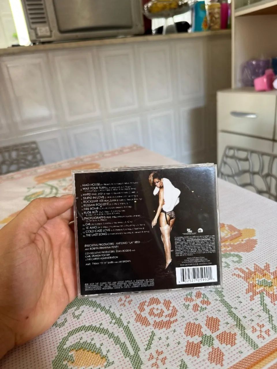 CD Rated R Rihanna - Foto 2
