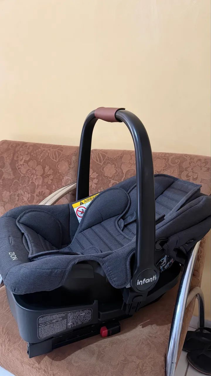 Bebê conforto Zion com base isofix - Foto 3