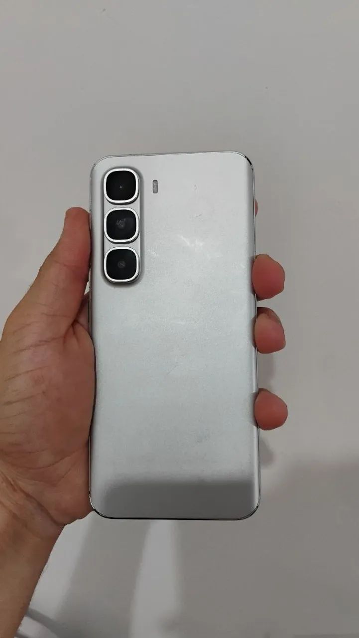 Infinix hot 60 pro+ - Foto 2