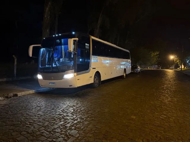 Buscar semi leito 2002